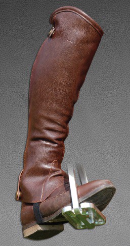 Dyon Half Chaps Classic